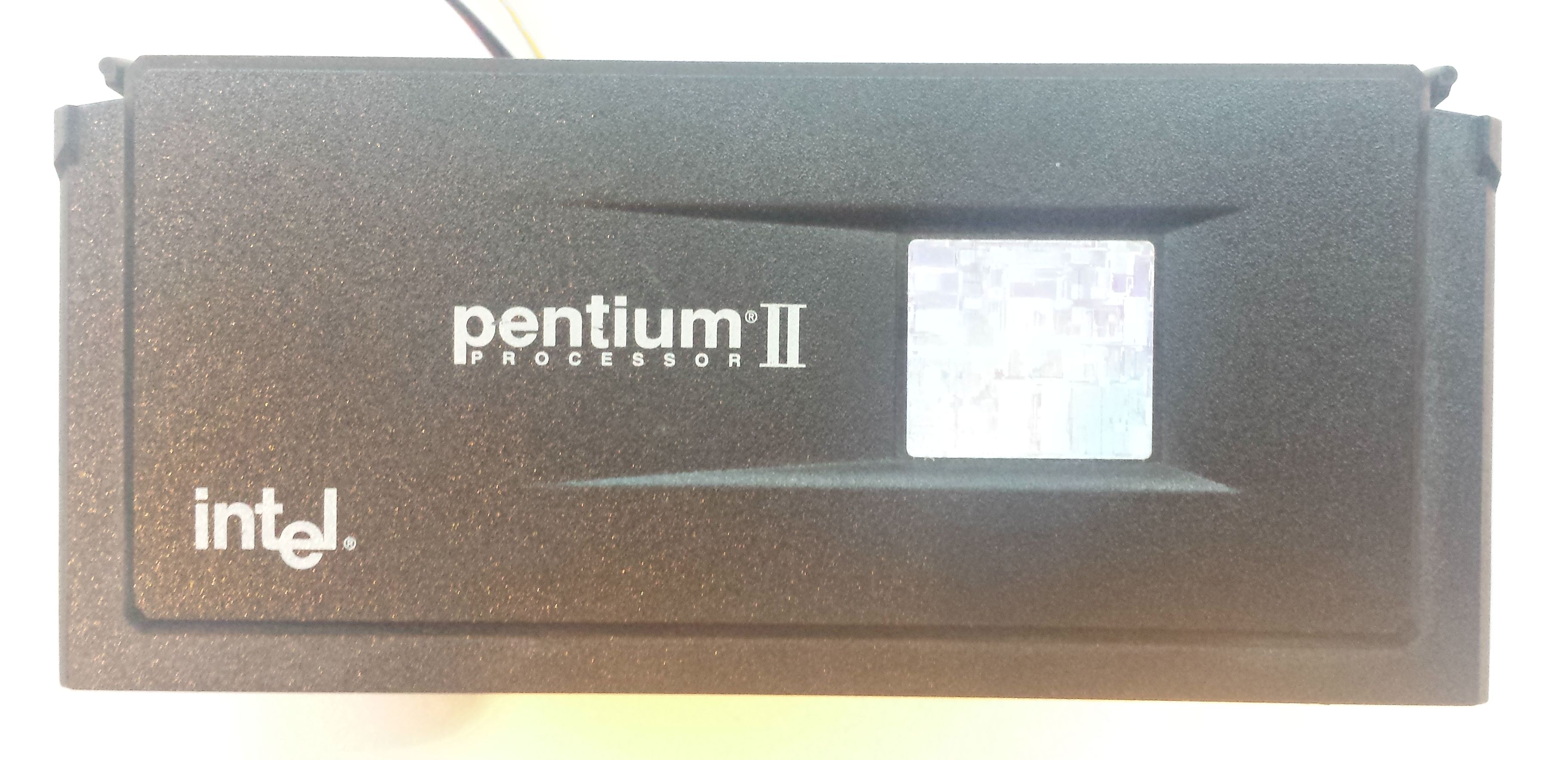Intel Pentium 2 350 MHz SL2U3-01 voorkant